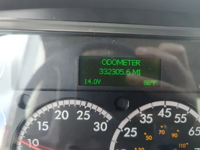 2018 FREIGHTLINER M2 106
