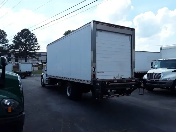 2016 FREIGHTLINER/MERCEDES M2 106