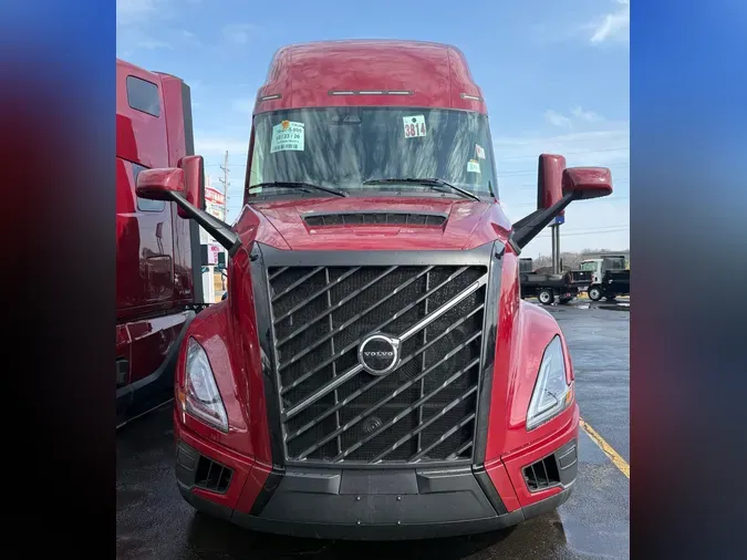 2027 VOLVO TRUCK VNL64TV04