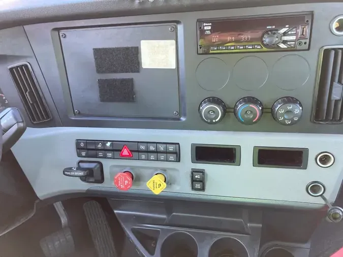 2020 FREIGHTLINER/MERCEDES NEW CASCADIA 126