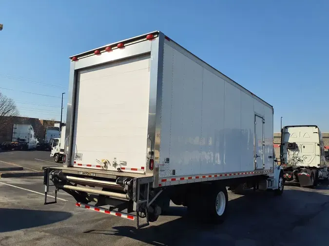 2020 FREIGHTLINER/MERCEDES M2 106