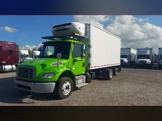 2014 FREIGHTLINER/MERCEDES M2 106