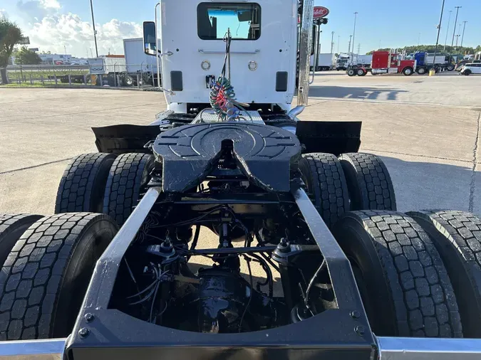 2021 Peterbilt 567