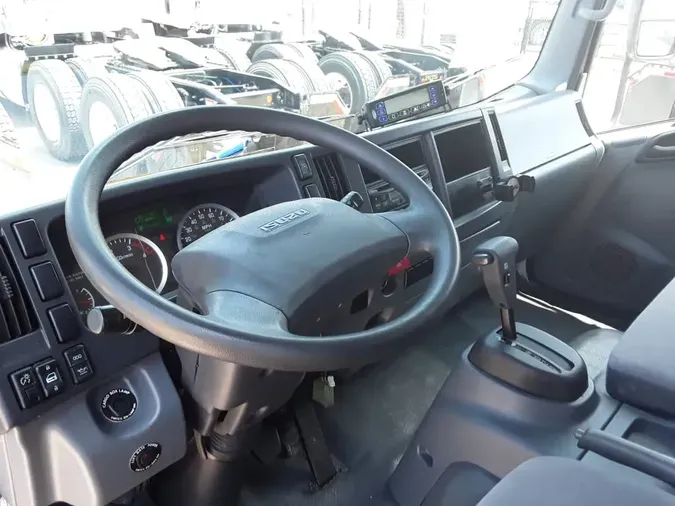 2018 ISUZU NPR