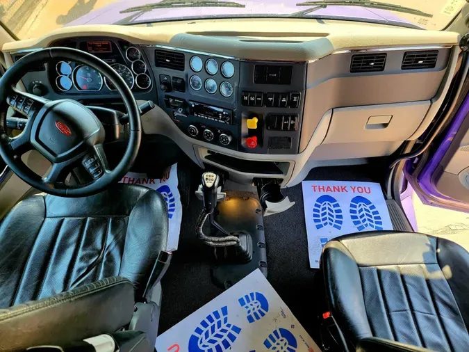 2021 Peterbilt 579