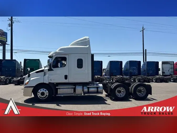 2020 FREIGHTLINER CA116
