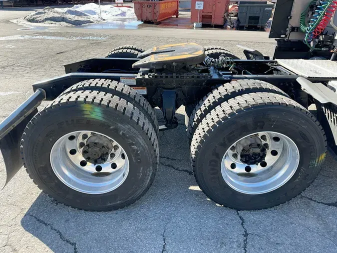 2023 Freightliner Cascadia