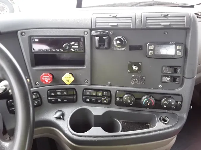 2019 FREIGHTLINER/MERCEDES CASCADIA 125