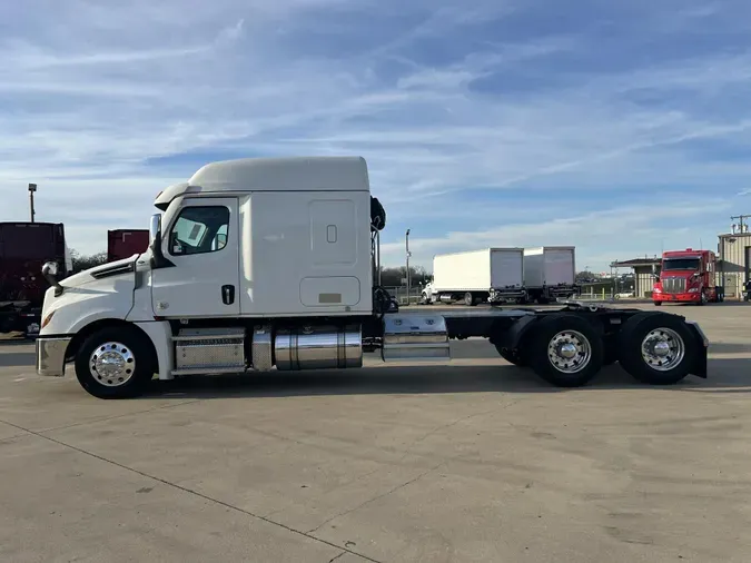 2023 Freightliner Cascadia