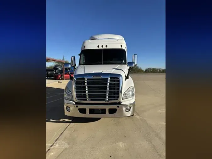 2018 FREIGHTLINER CASCADIA 125