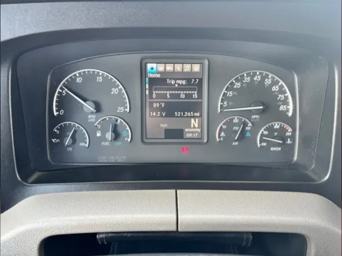 2020 Freightliner PT126SLP