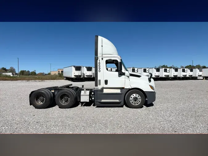 2019 Freightliner Cascadia 1260e260c9168778c9b06cf090f93755c4f