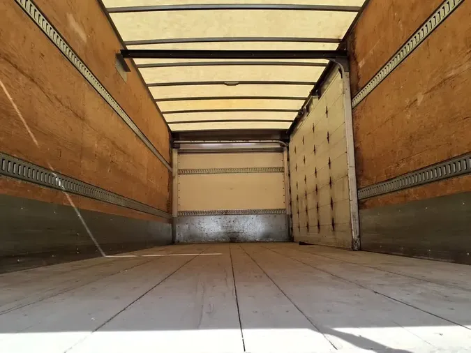 2020 FREIGHTLINER/MERCEDES M2 106