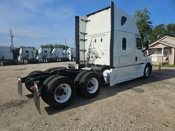 2020 FREIGHTLINER NEW CASCADIA PX12664