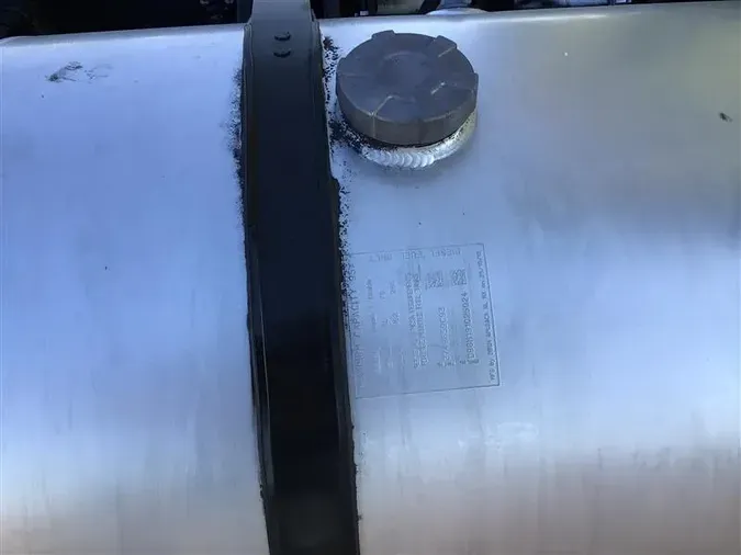 2018 INTERNATIONAL RH613