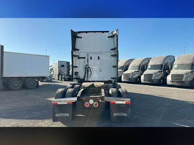 2024 Freightliner Cascadia 1260e2cf046f5b370dbb6651a1d2331d15e