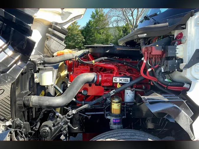 2022 INT LT625 6x4