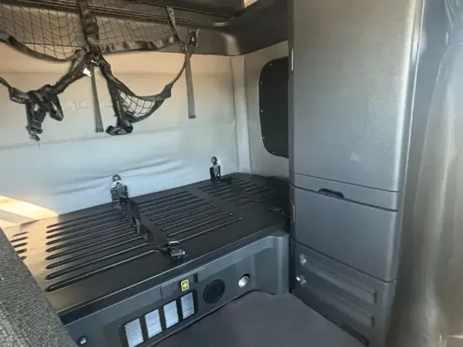 2020 Freightliner New Cascadia 126