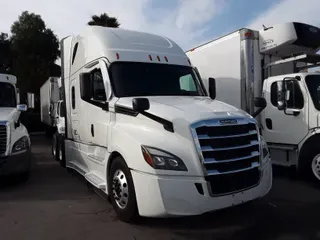 2021 FREIGHTLINER/MERCEDES NEW CASCADIA PX12664