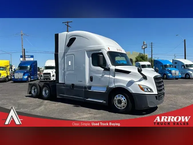 2021 FREIGHTLINER CASCADEVO1