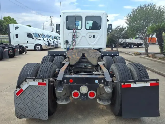2019 FREIGHTLINER/MERCEDES CASCADIA 1250e3992097435e74f46d0e067a3f728a0
