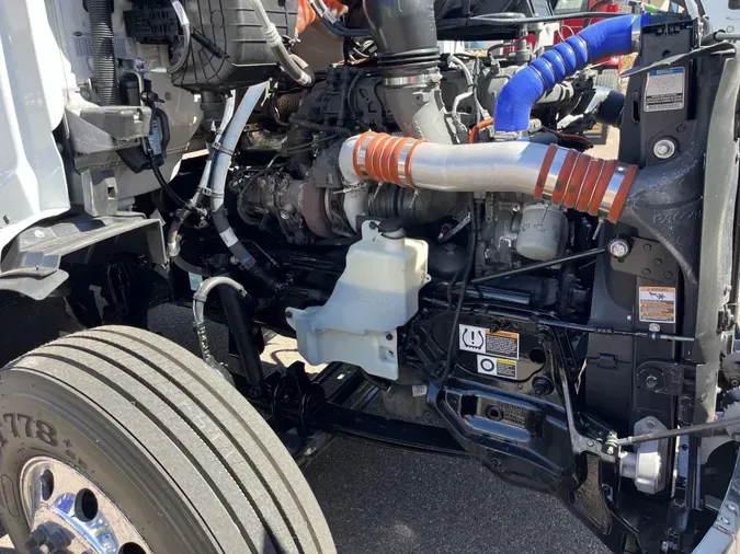 2023 Peterbilt 5790e3fbbb695fab0542979c633ed3464c1