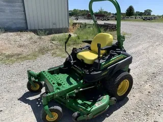 2016 John Deere Z930R
