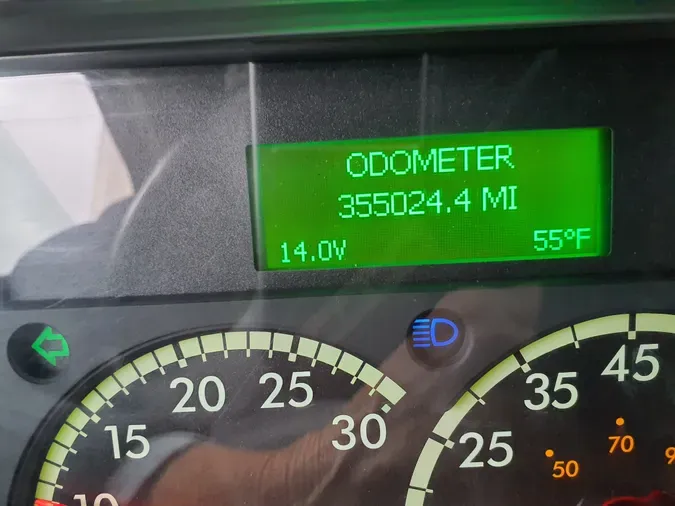2018 FREIGHTLINER/MERCEDES M2 106