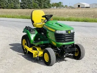 2013 John Deere X734
