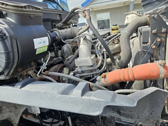 2016 HINO 338 Reefer