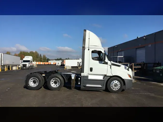 2019 Freightliner Cascadia