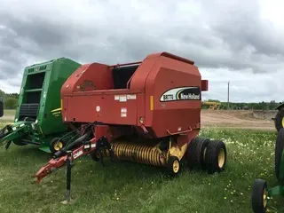 2006 New Holland BR770A