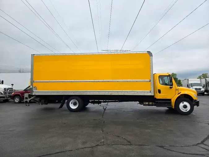 2019 FREIGHTLINER M2 100