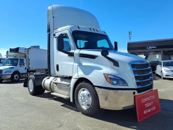 2019 FREIGHTLINER/MERCEDES NEW CASCADIA 126