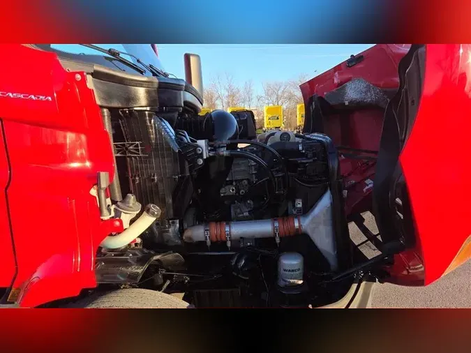 2020 FREIGHTLINER CA116