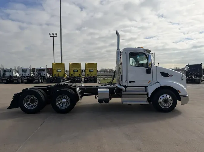 2021 Peterbilt 579