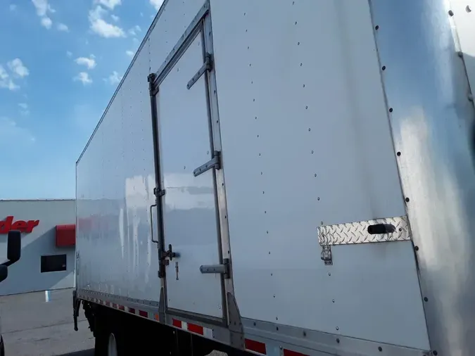 2019 FREIGHTLINER M2 106