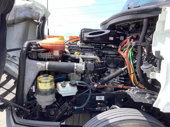 2019 Freightliner Cascadia 1260e686ee3d81f9e0ddf803fc07a22d35f