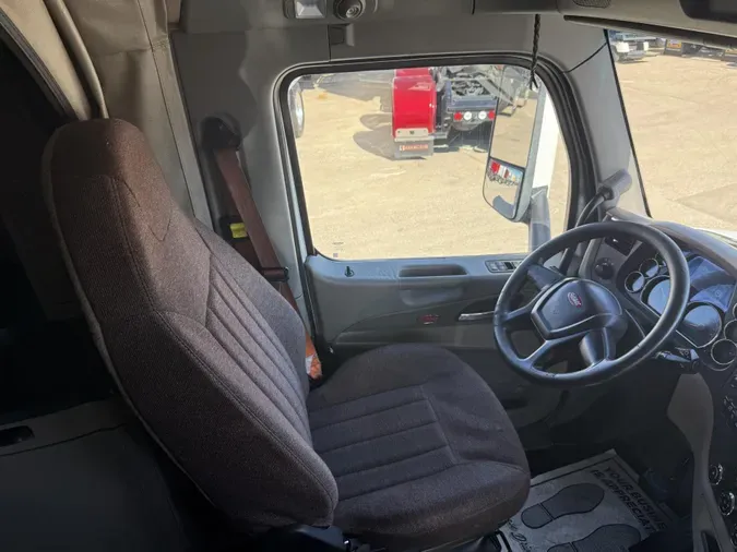 2022 Peterbilt 579