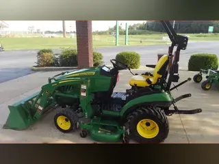 2018 John Deere 1025R