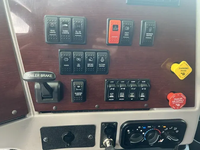 2020 Western Star 5700