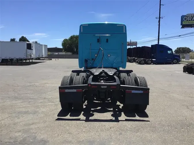 2021 FREIGHTLINER CASCADIA