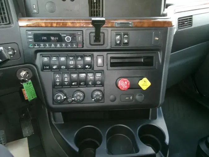 2022 International LT6250e71d65047569dd531c3f53a4b40f001