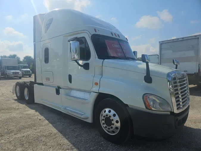 2017 FREIGHTLINER/MERCEDES CASCADIA 125