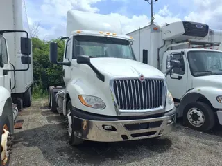 2019 NAVISTAR INTERNATIONAL LT625 DAYCAB T/A