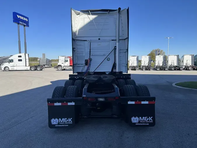 2024 VOLVO VNL64T8600e7907b5b4e2df9b54c2374d18190781
