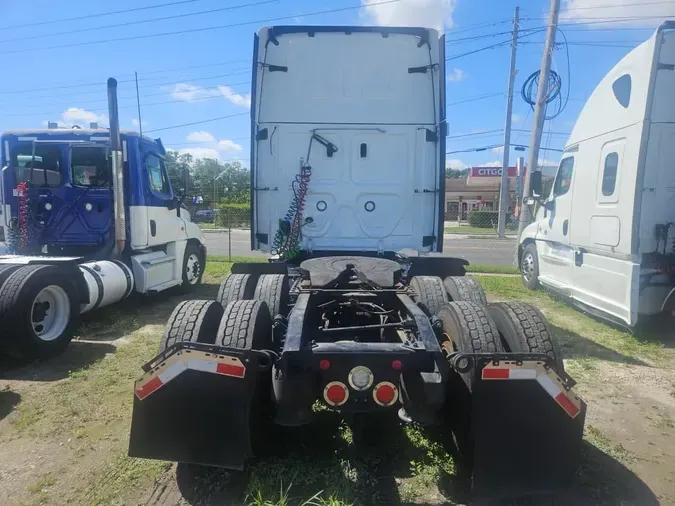 2022 FREIGHTLINER NEW CASCADIA PX12664
