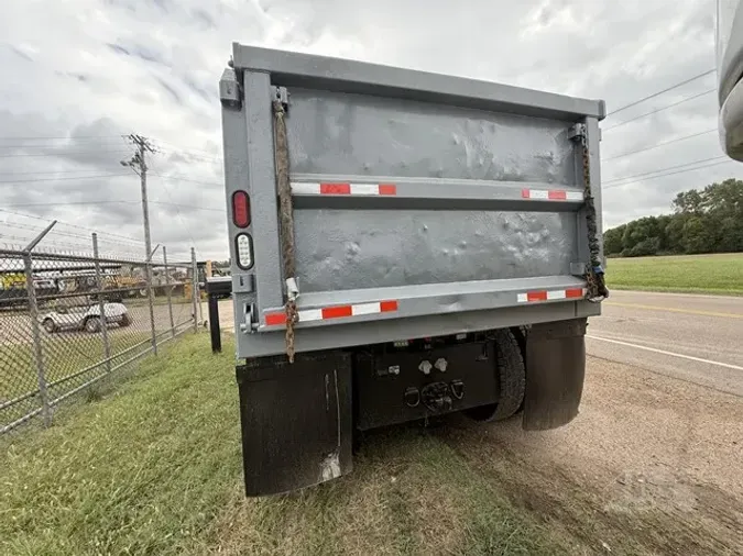 2012 FREIGHTLINER BUSINESS CLASS M2 112