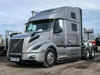 2024 VOLVO VNL64T860