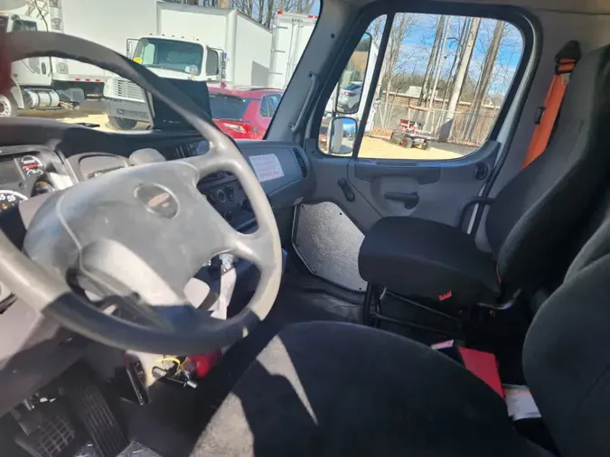 2019 FREIGHTLINER/MERCEDES M2 1060e7de6d57a27377639bdc572ddf5dcb0